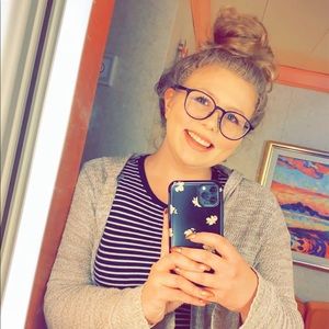 Meet your Posher, Amber